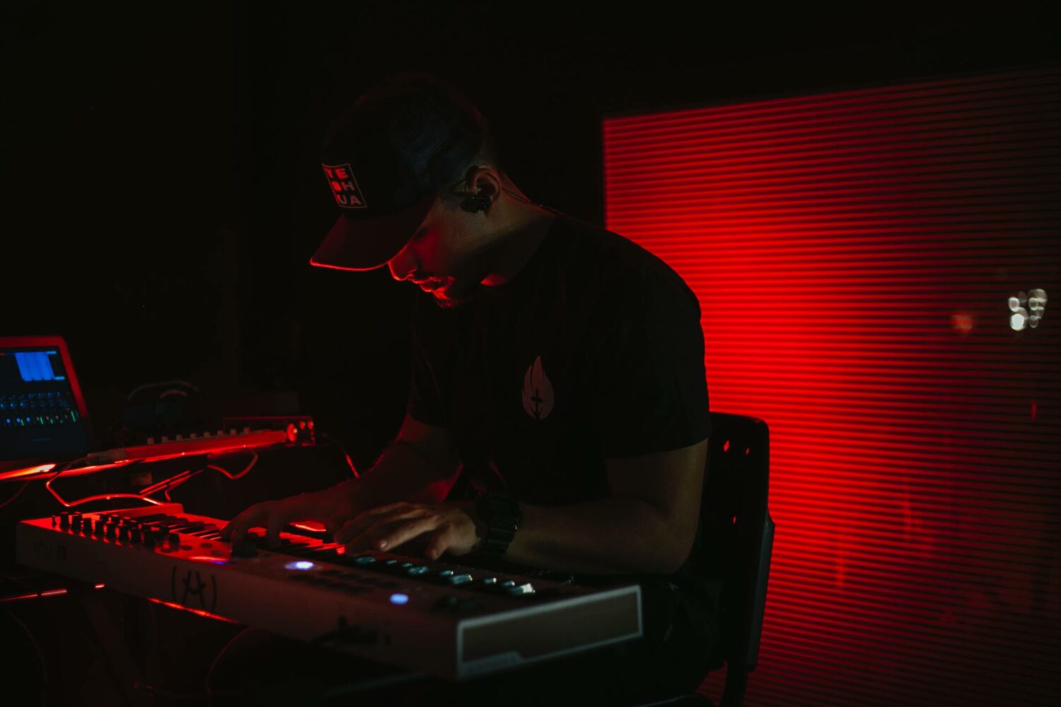 Lorem ipsum is placeholder text commonly used in the graphic, print, and publishing industries for previewing layouts and visual mockups.